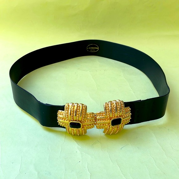 Vintage 80’s black/gold Gay Boyer wide belt